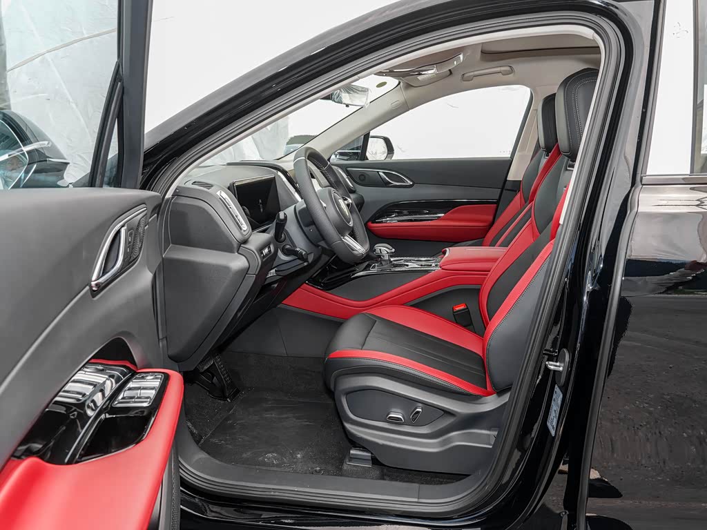 一汽红旗 红旗hs3 2023款 2.0t 两驱可为版