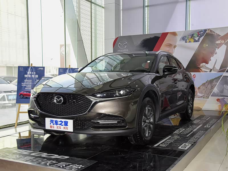 一汽马自达 马自达cx-4 2020款 2.0l 自动两驱蓝天品位版