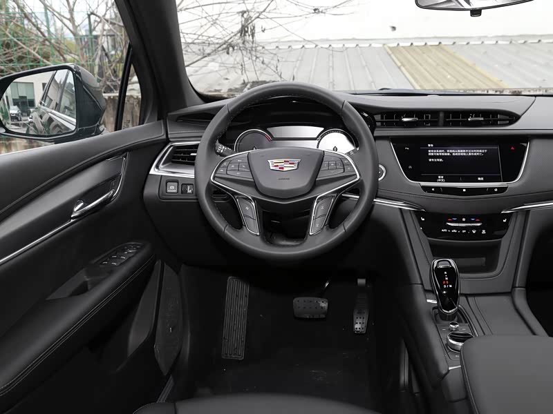 上汽通用凯迪拉克 凯迪拉克xt5 2021款 2.0t 四驱风尚型