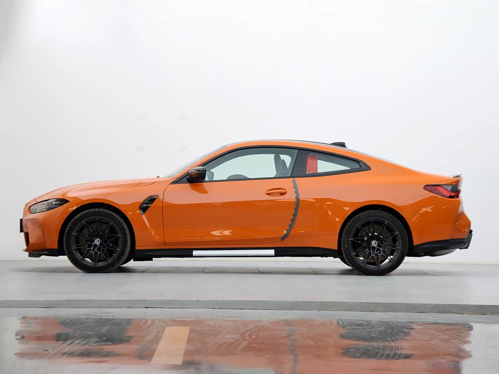 宝马m 宝马m4 2022款 m4双门轿跑车 m xdrive m 50周年专属限量版