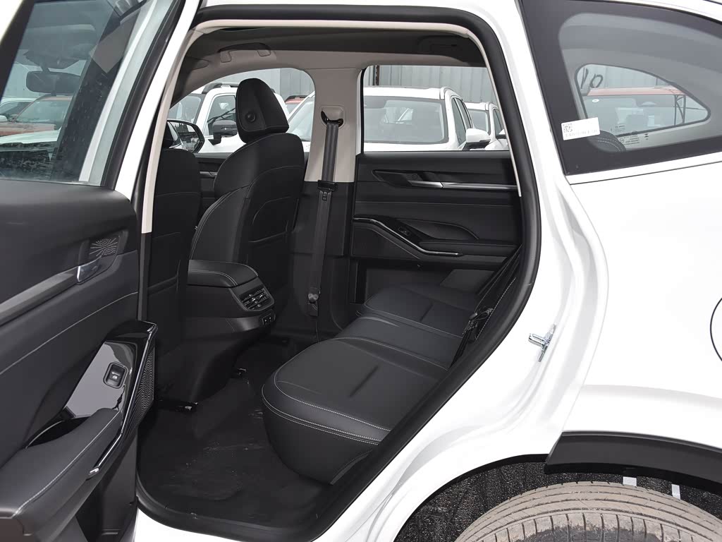 长城汽车 哈弗h6 2022款 第三代 1.5t 自动两驱pro