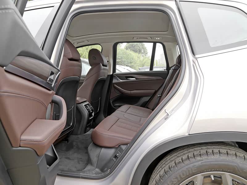 华晨宝马 宝马x3 2021款 xdrive28i 豪华套装