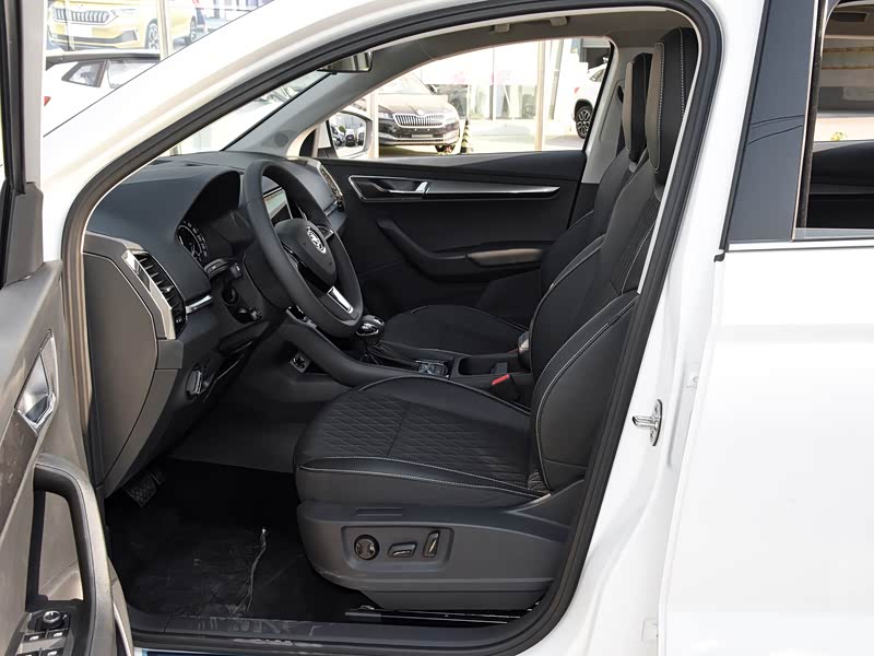上汽大众斯柯达 柯珞克 2021款 tsi280 豪华版