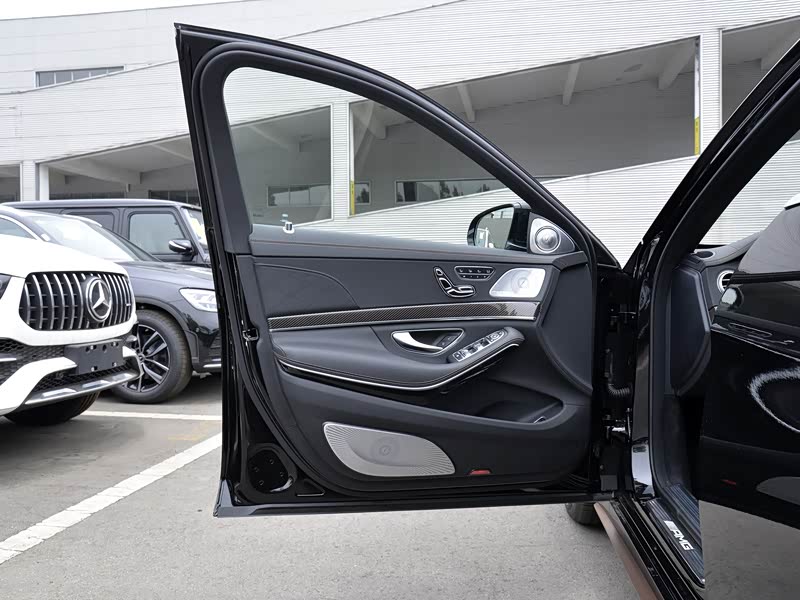 4s店>梅赛德斯-amg>奔驰s级amg>2019款amgs65l典藏版>车厢座椅>2019款