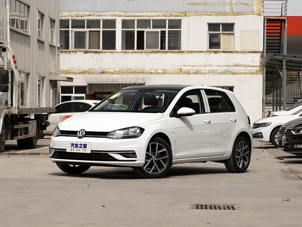 一汽-大众 高尔夫 2020款 挚爱版 200tsi dsg舒适型进取版