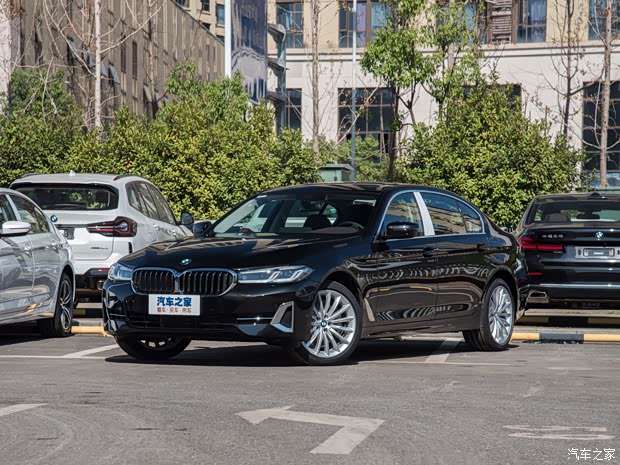 促宝马5系欢迎莅临赏鉴优惠高达9万