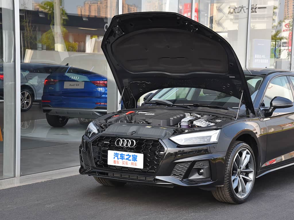 德尔集团盐城城北德肯奥迪>奥迪(进口)>奥迪a5>2023款sportback45tfsi