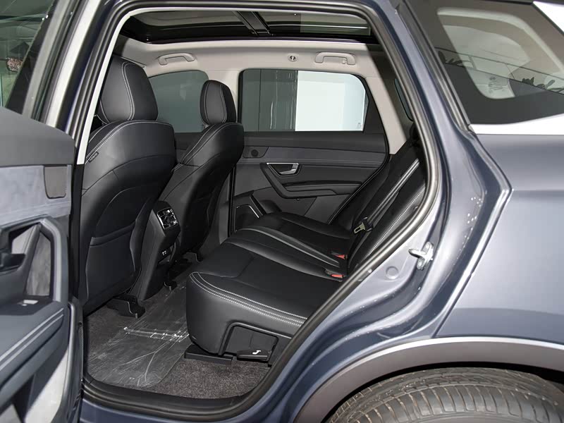 比亚迪 宋pro新能源 2019款 dm 1.5t 四驱性能版豪华型