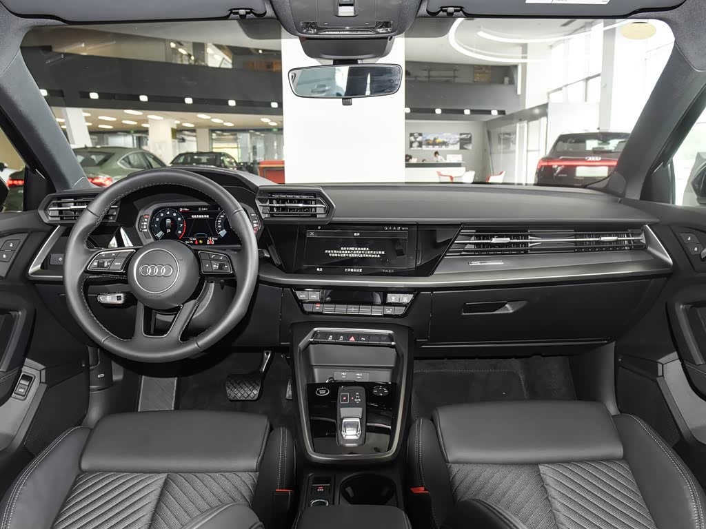 >一汽奥迪>奥迪a3>2023款改款sportback35tfsi时尚致雅型>中控方向盘>