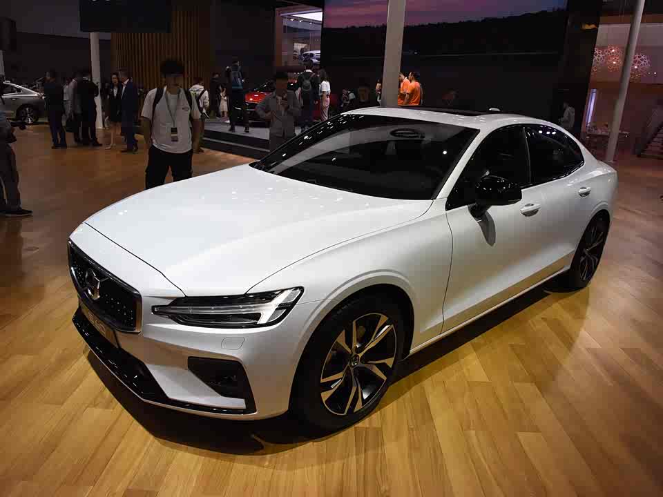 沃尔沃亚太 沃尔沃s60 2020款 t5 智雅运动版