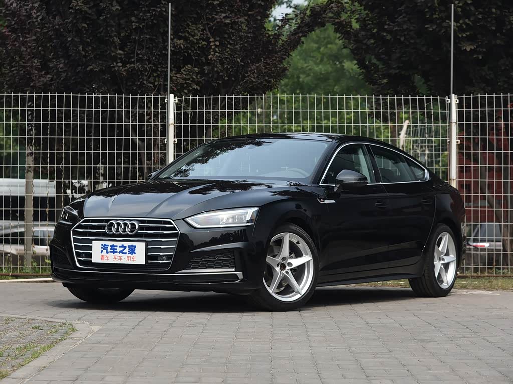 奥迪(进口) 奥迪a5 2019款 sportback 40 tfsi 时尚型