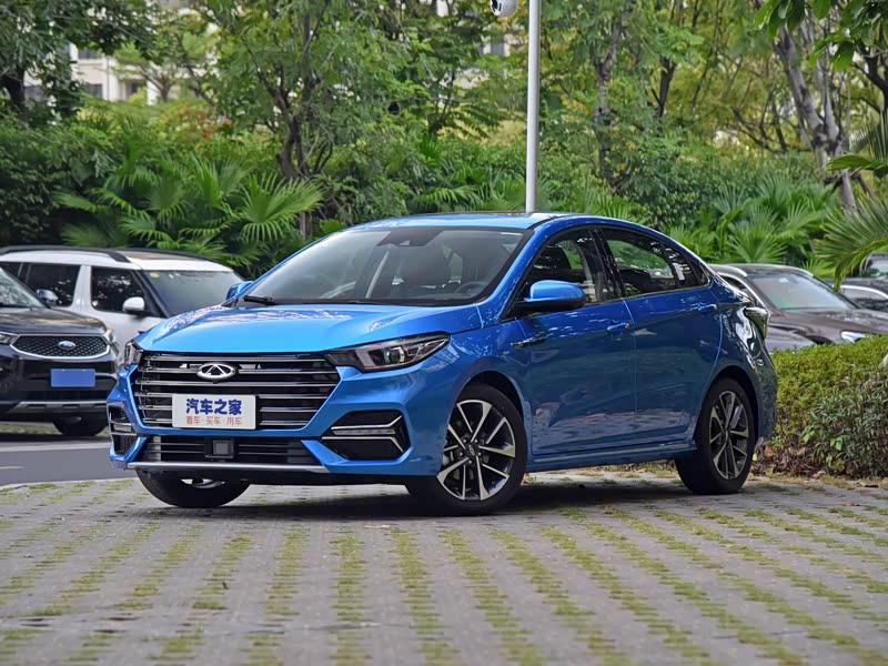 奇瑞汽车 艾瑞泽5 plus 2021款 小泽 1.5t cvt智plus