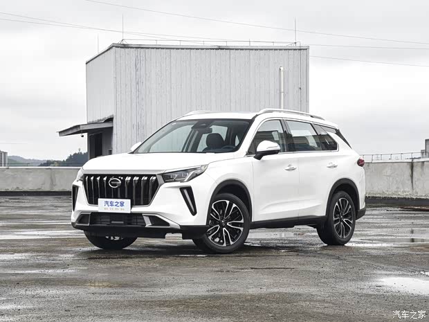 【传祺gs4 plus热销中 售价12.68万起_广汽传祺成都长