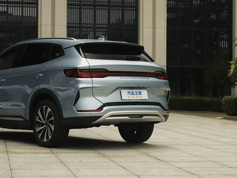 比亚迪 宋plus新能源 2023款 冠军版 dm-i 110km 旗舰plus