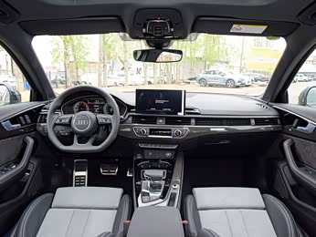 奥迪a4l 2023款 45 tfsi quattro 臻选动感型