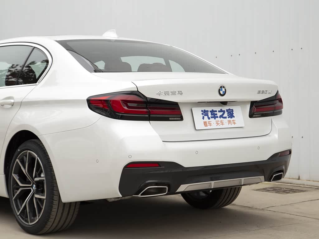 华晨宝马 宝马5系 2022款 改款 530li 行政型 m运动套装