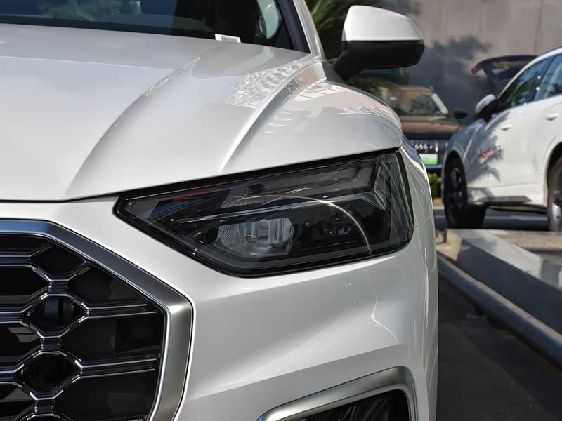 一汽奥迪 奥迪q5l 2022款 40t 时尚动感型