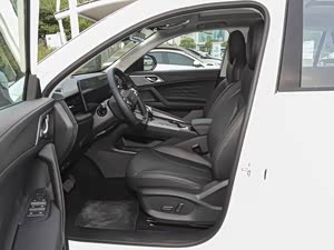 荣威rx5目前价格稳定 售价7.99万元起