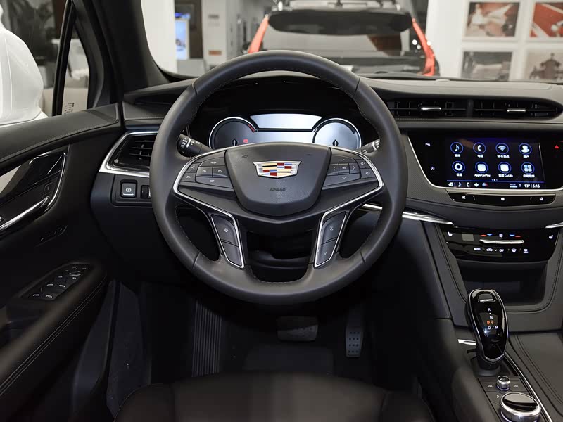 上汽通用凯迪拉克 凯迪拉克xt5 2021款 28t 四驱豪华型