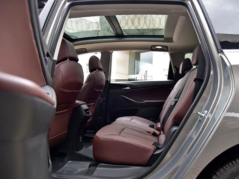 上汽通用别克 别克gl6 2019款 18t 5座互联豪华型 国vi 车厢座椅