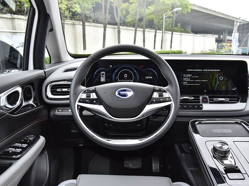 广汽埃安 aion v 2020款 70 智享科技版