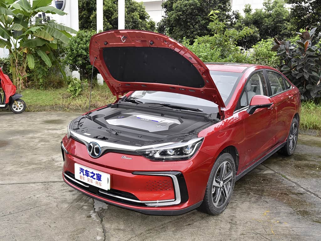 北京汽车 北京eu5 2019款 r600 智潮版