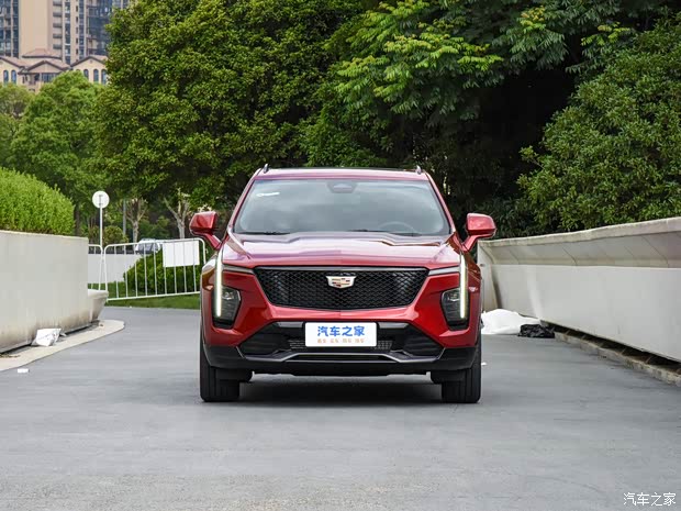 凯迪拉克xt4限时优惠3.8万 欢迎试驾