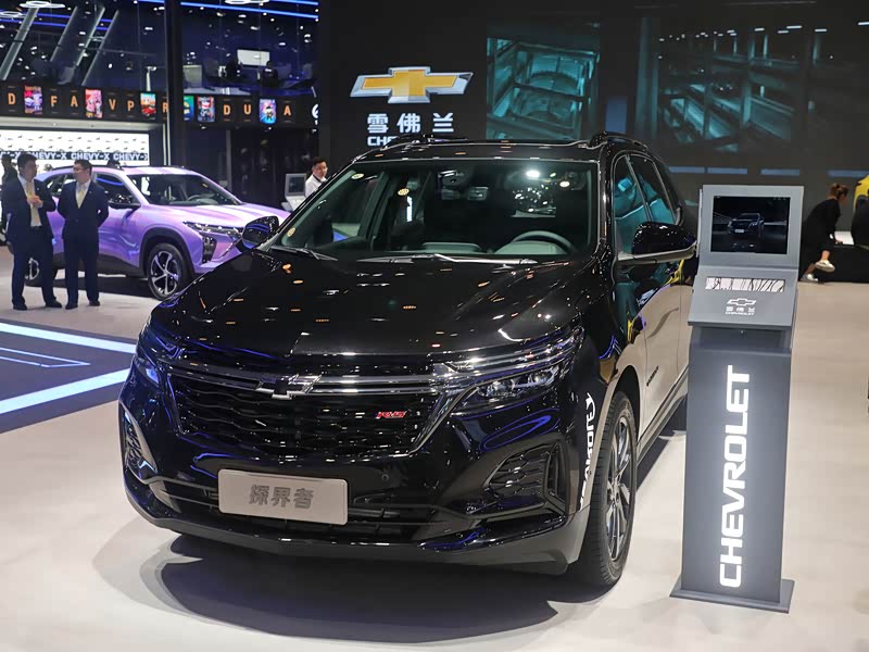 上汽通用雪佛兰 探界者 2022款 轻混 550t rs 四驱智能捍界版