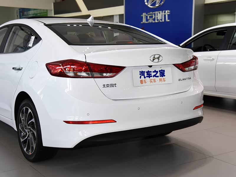 北京现代 领动 2020款 1.5l cvt智炫·精英型