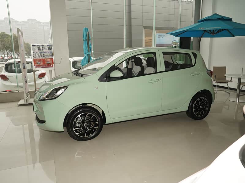 长安汽车 奔奔e-star 2021款 国民版 多彩款 磷酸铁锂(31.18kwh)