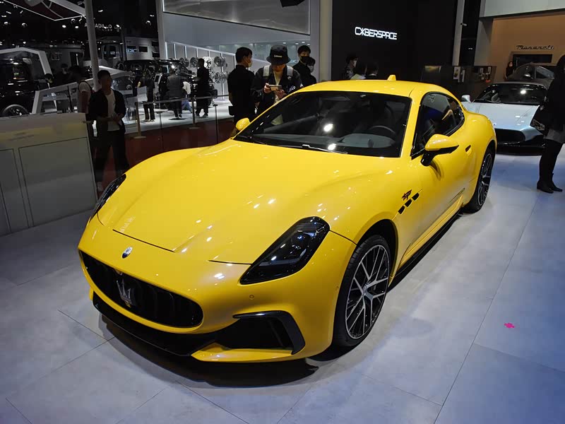 玛莎拉蒂 granturismo 2023款 3.0t trofeo