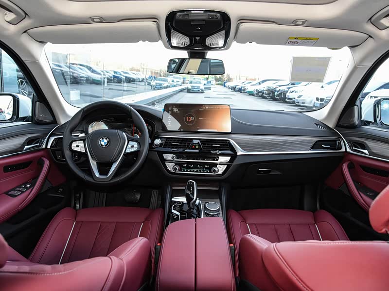 华晨宝马 宝马5系 2022款 改款 530li 尊享型 豪华套装