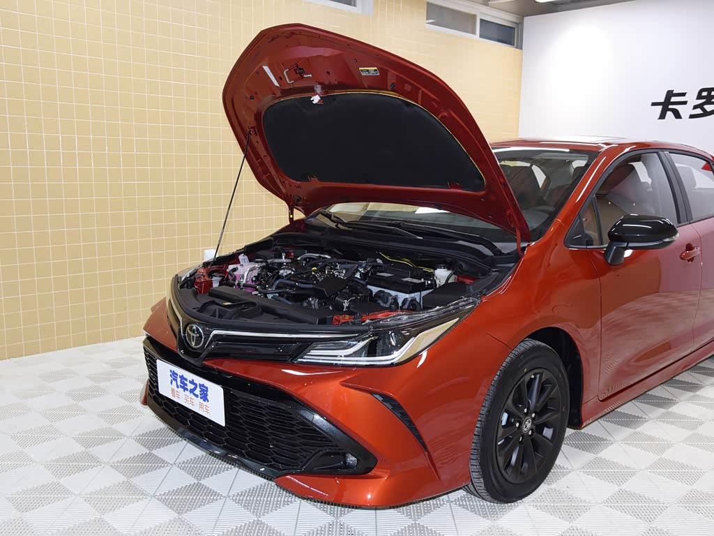 一汽丰田 卡罗拉 2021款 tnga 1.5l cvt gr sport运动版