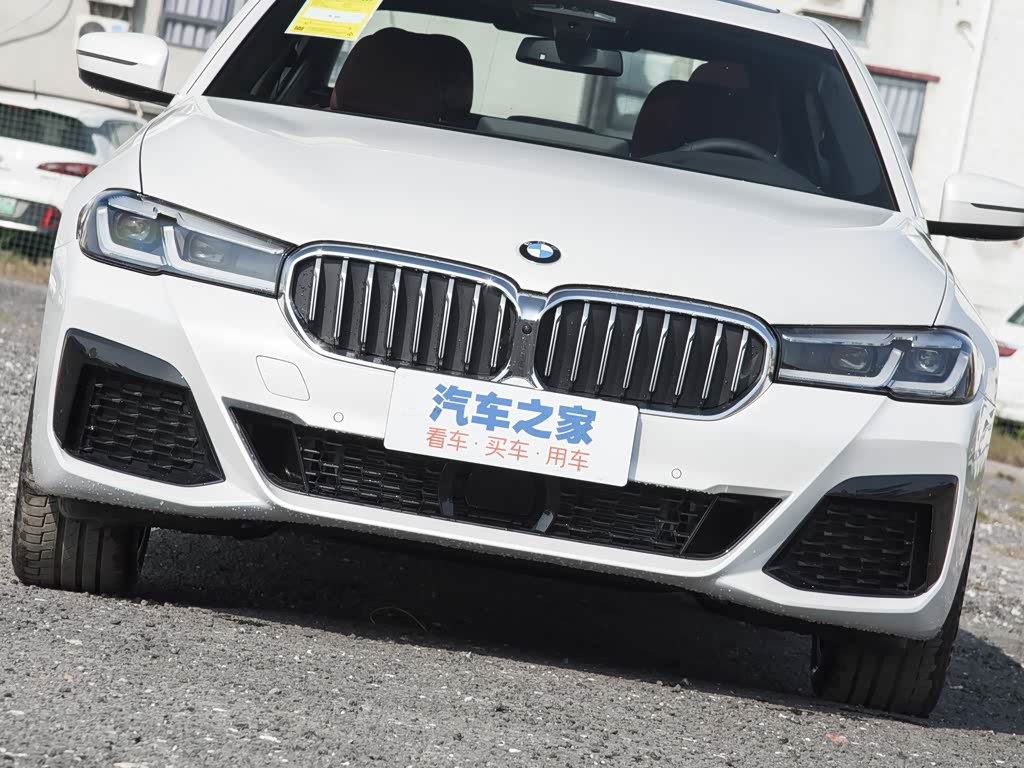 华晨宝马 宝马5系 2022款 改款三 530li 行政型 m运动套装