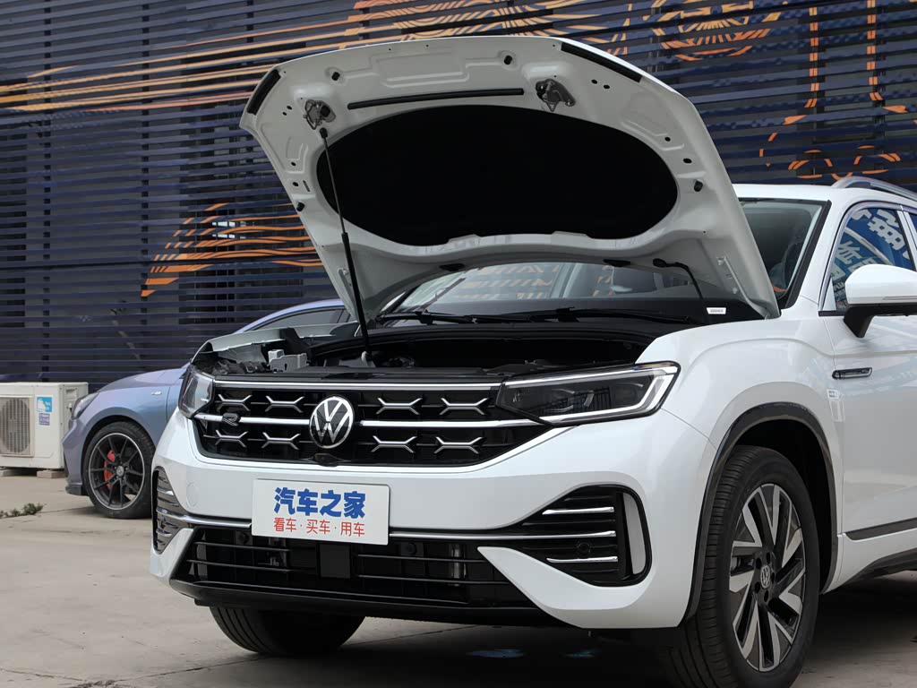 一汽-大众 探岳 2023款 380tsi 四驱r-line高能版