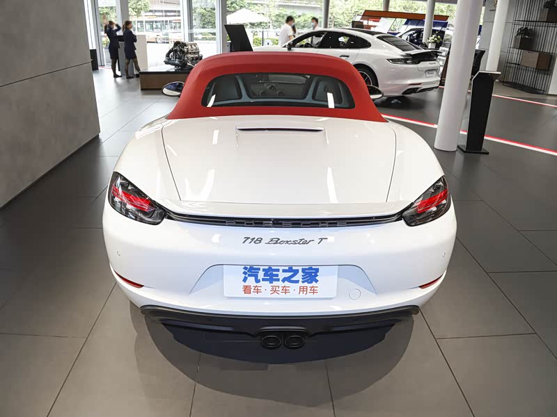 保时捷 保时捷718 2022款 boxster t 2.0t