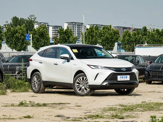 凌放harrier2023款20lcvt两驱进取版