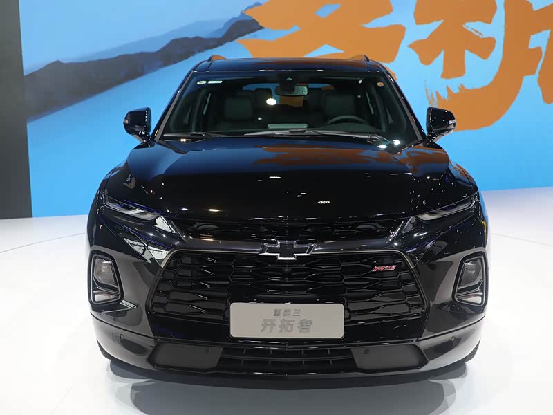 上汽通用雪佛兰 开拓者 2022款 轻混 650t redline 7座 霆版