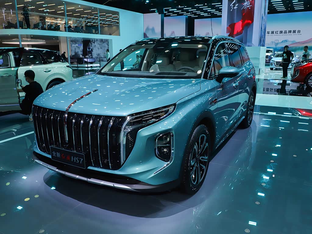 一汽红旗 红旗hs7 2023款 2.0t 自动四驱旗领版 六座