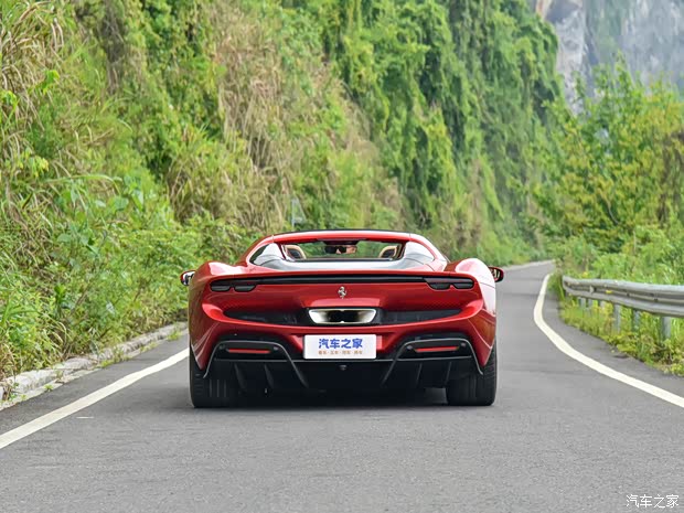 法拉利296售价2988万起欢迎试乘试驾