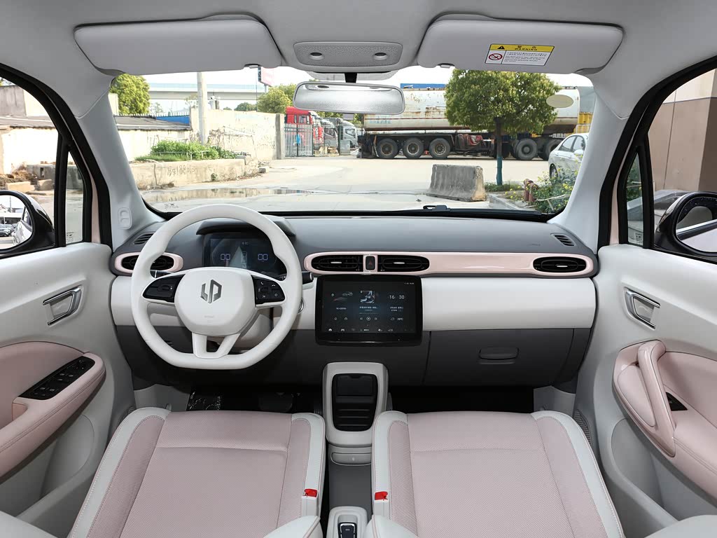 【图解图片_肇庆体验中心万达广场店零跑t03图片】-汽车之家