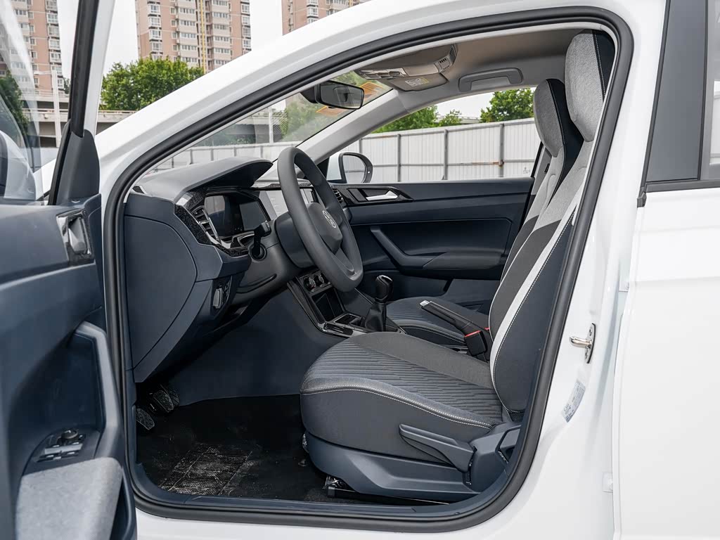 上汽大众 朗逸 2023款 新锐 1.5l 手动新逸版