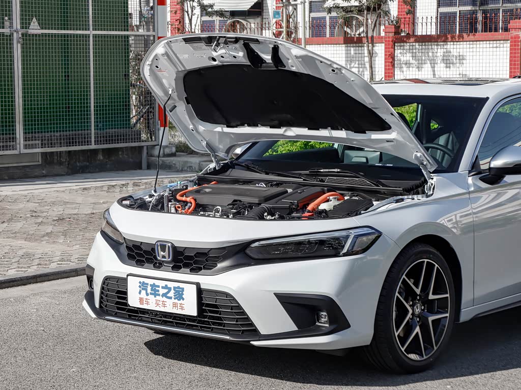 东风本田 思域 2023款 hatchback 2.0l e:hev 极控版