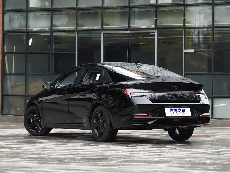 北京现代 伊兰特 2021款 1.5l cvt top旗舰版