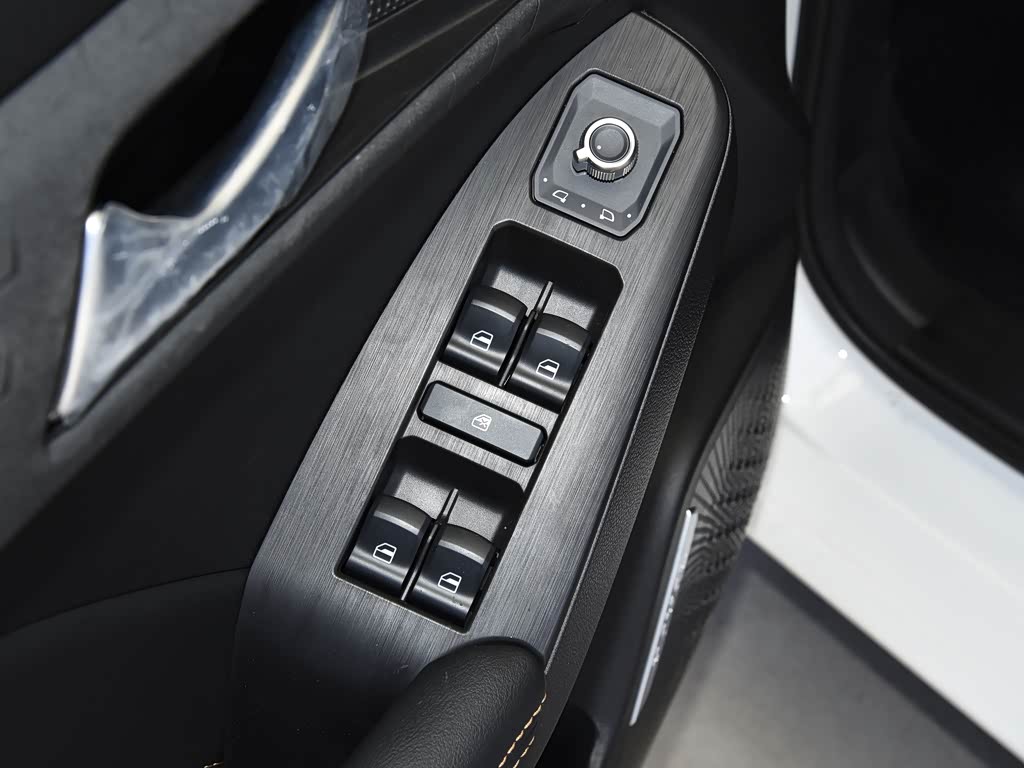 长城汽车 哈弗赤兔 2023款 1.5t 进取型