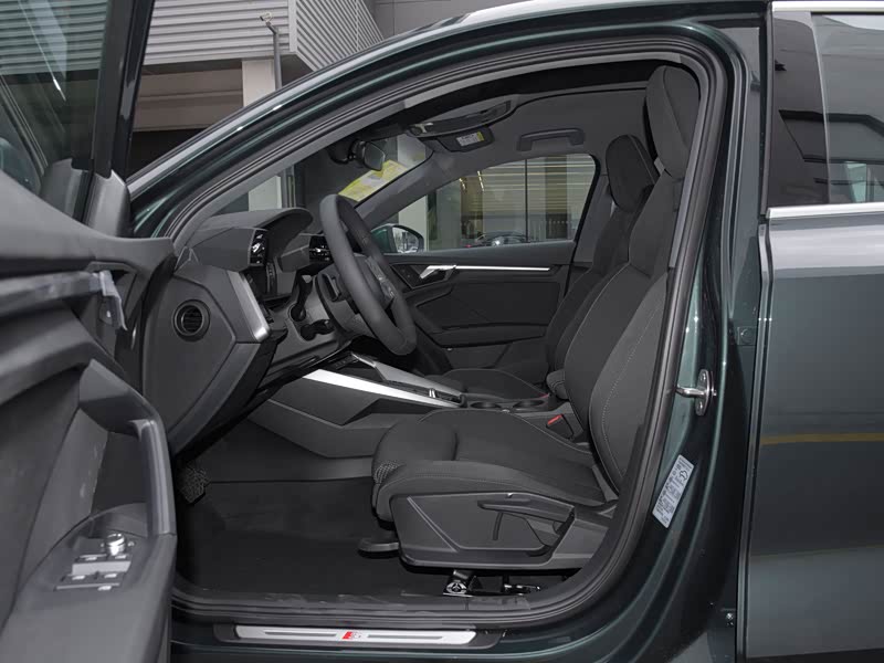 嘉兴新奥奥迪>一汽奥迪>奥迪a3>2021款sportback35tfsi进取运动型>