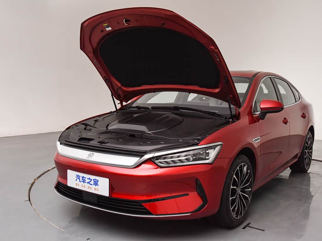 比亚迪 秦plus 2023款 冠军版 ev 610km卓越型