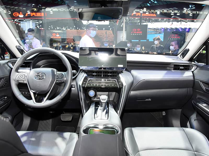 广汽丰田 威飒 2022款 双擎 2.5l cvt四驱尊贵版