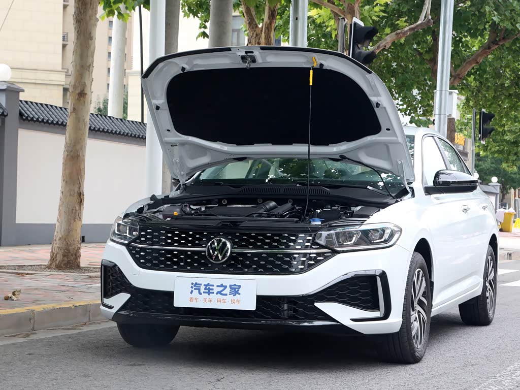 上汽大众 朗逸 2023款 改款 200tsi dsg星空满逸版