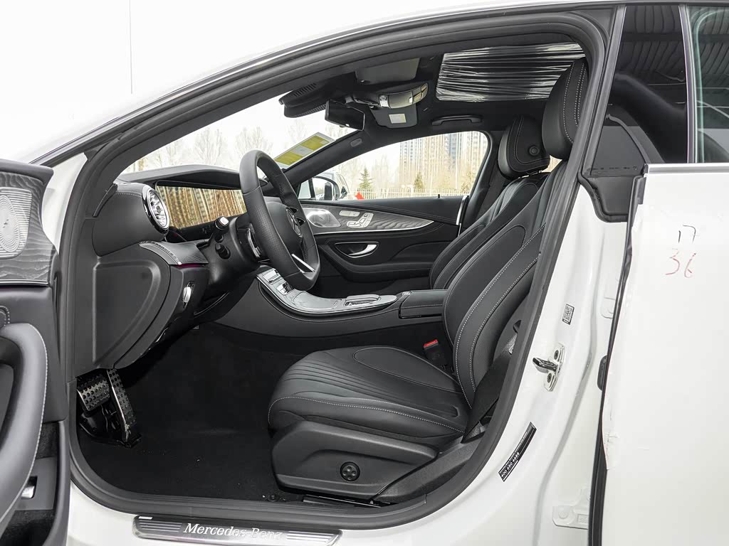 奔驰(进口) 奔驰cls 2022款 cls 300 豪华型